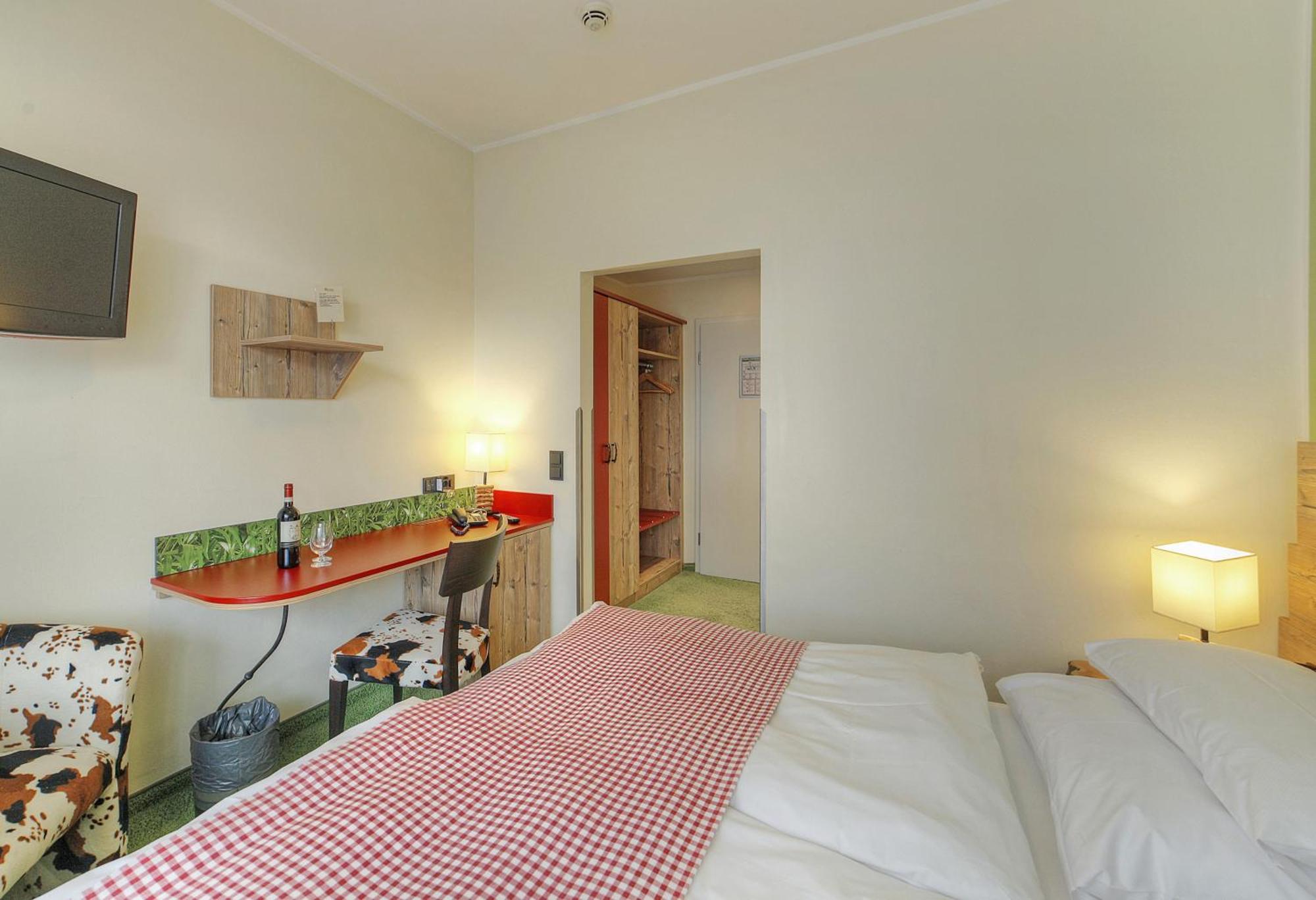 Hotel Da Vinci Gröbenzell Zimmer foto